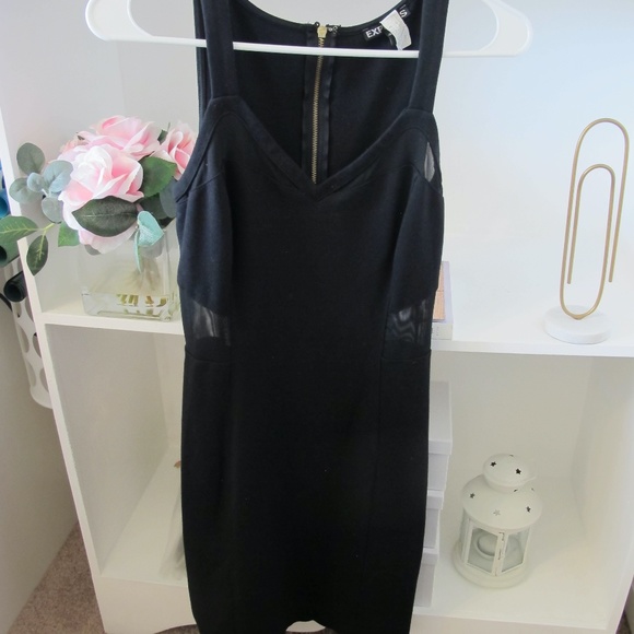 Express Women's Cocktail Little Black Dress wedding date night Size 2 Black EUC - Picture 7 of 9